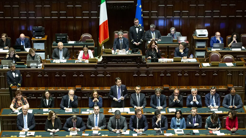 Il nuovo Governo Conte ottiene la fiducia del Parlamento Il nuovo Governo Conte ottiene la fiducia del Parlamento