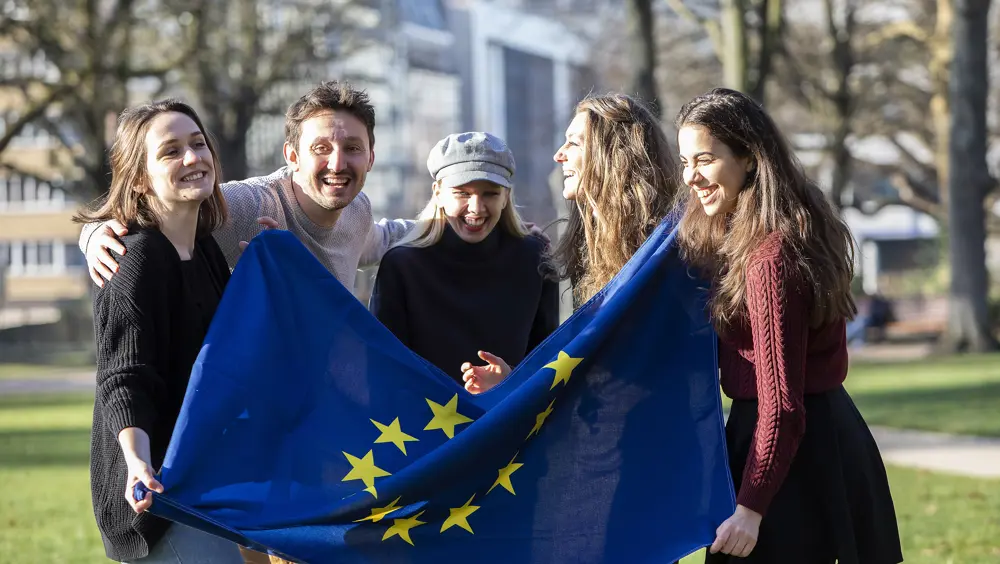 Concorso "Comunica l'Europa che vorresti", prorogato al 30 ottobre 2020 il termine di presentazione degli elaborati Concorso "Comunica l'Europa che vorresti", prorogato al 30 ottobre 2020 il termine di presentazione degli elaborati