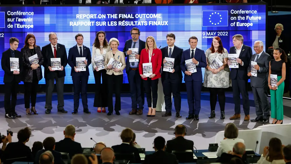 Conferenza sul futuro dell'Europa, consegnata la relazione finale alle istituzioni UE Conferenza sul futuro dell'Europa, consegnata la relazione finale alle istituzioni UE