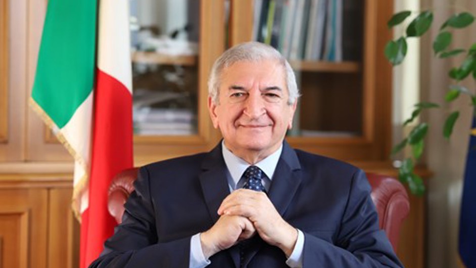 Deforestazione, Ministro Foti: "Proroga vittoria a difesa delle filiere nazionali"