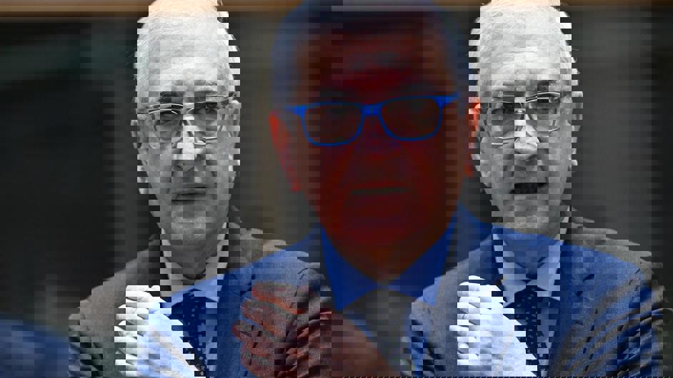 UE: Ministro Foti, flessibilità su auto va nella direzione auspicata da Italia 